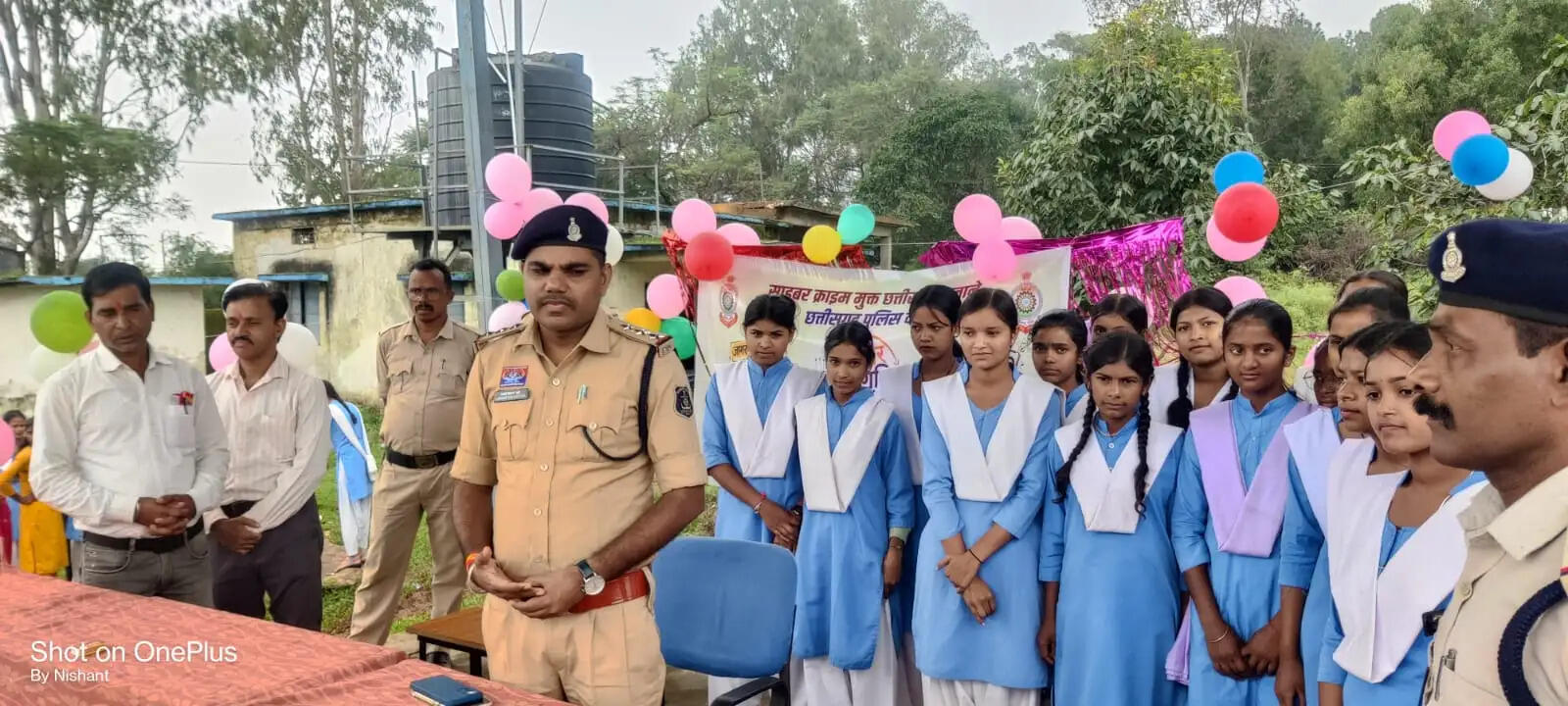 सरगुजा में 'साइबर शिक्षक' बन पुलिस ने 2000 छात्रों को सिखाए डिजिटल सुरक्षा के गुर