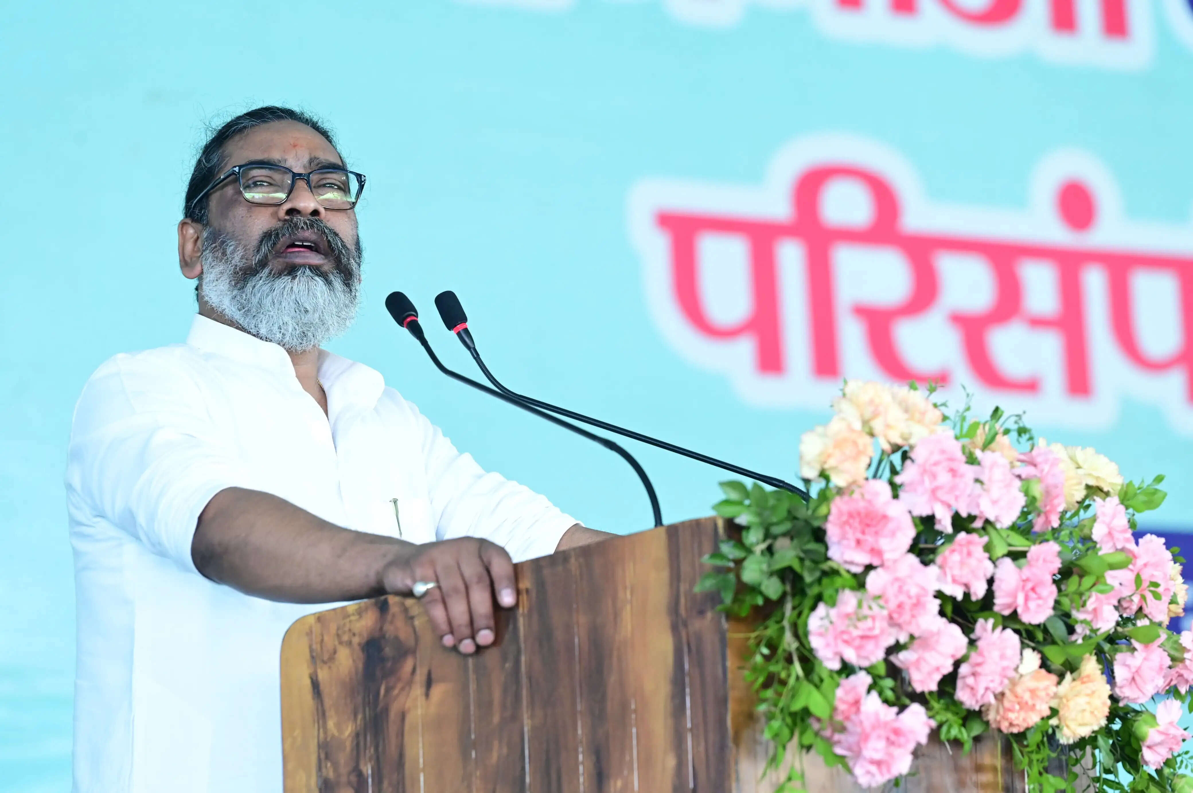 राज्य के गरीब, मजदूर, किसान और पिछड़ों को सशक्त बनाने के लिए सरकार प्रतिबद्ध : मुख्यमंत्री