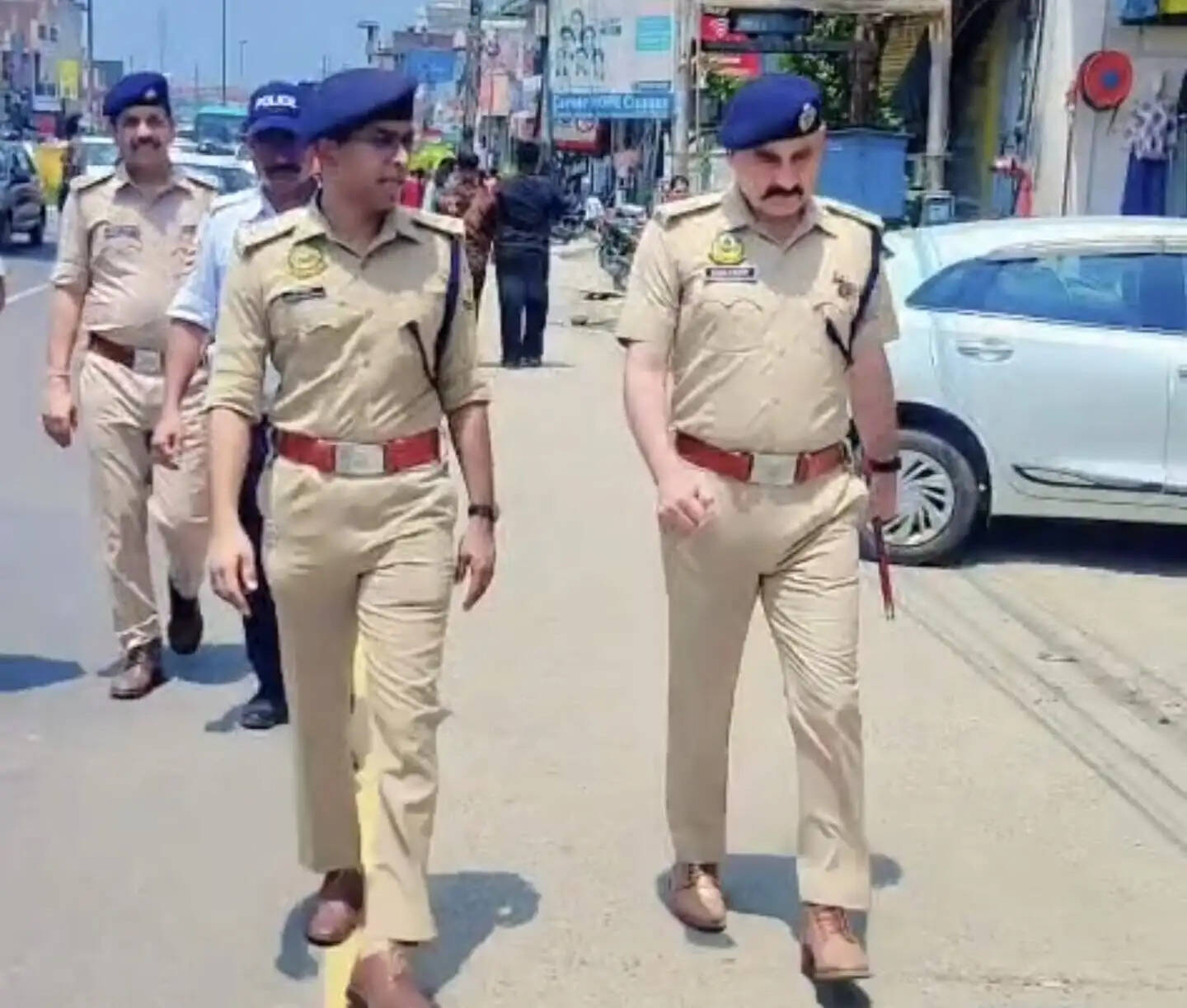 सड़क पर एसपी ऊना, ट्रैफिक व्यवस्था का लिया जायजा