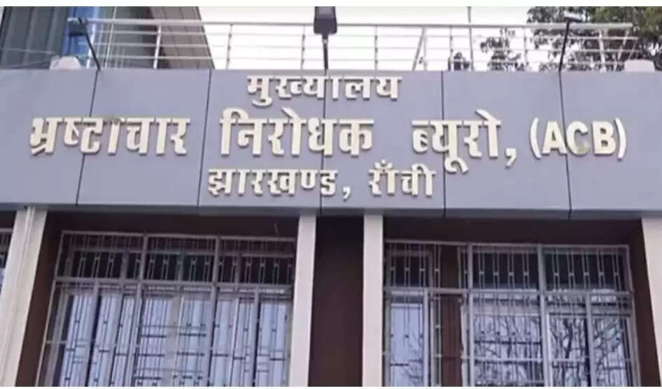 एसीबी के सवालों का जवाब नहीं दे रहे विनय सिंह