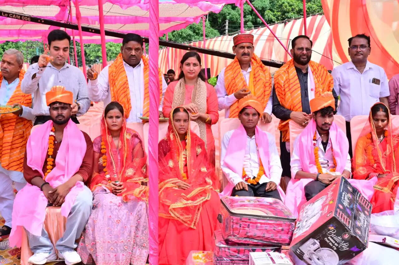 बलरामपुर में 67 जोड़ों का विवाह संपन्न