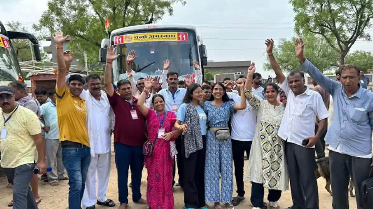 बाबा श्री अमरनाथ यात्रा पर 711 यात्रियों का जत्था रवाना