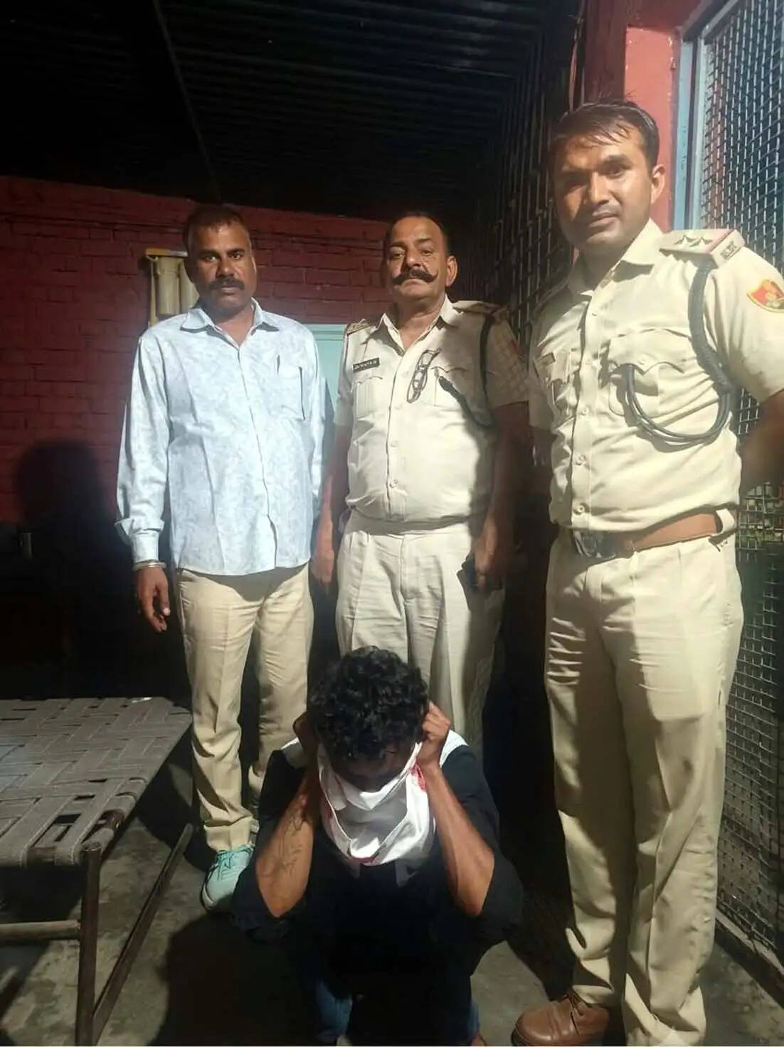 हिसार : एचएयू लेबर कॉलोनी में सिर में ईंट मारकर युवक की हत्या