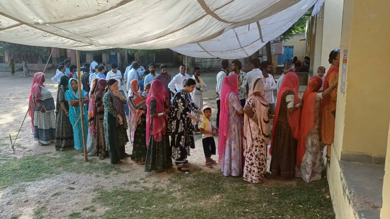 री-पोलिंग के नतीजों ने बदला नगर निगमों का सियासी गणित, जयपुर के चारों वार्ड कांग्रेस के खाते में