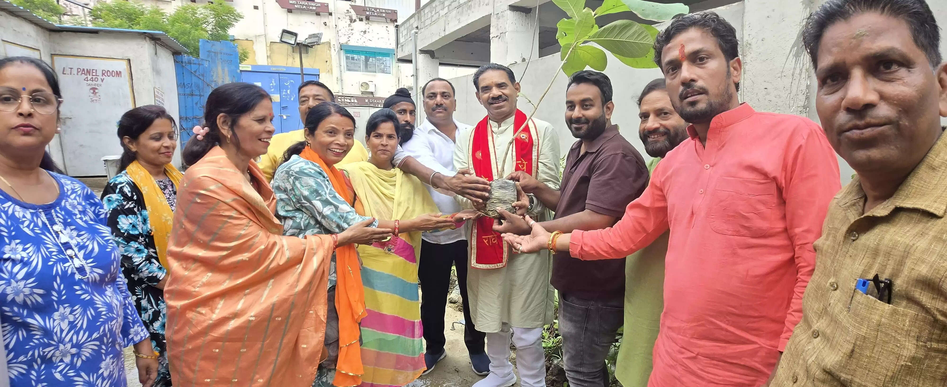 विश्व पर्यावरण दिवस पर भाजपा उत्तर ने करीब डेढ़ लाख पाैधरोपण करने का लिया संकल्प