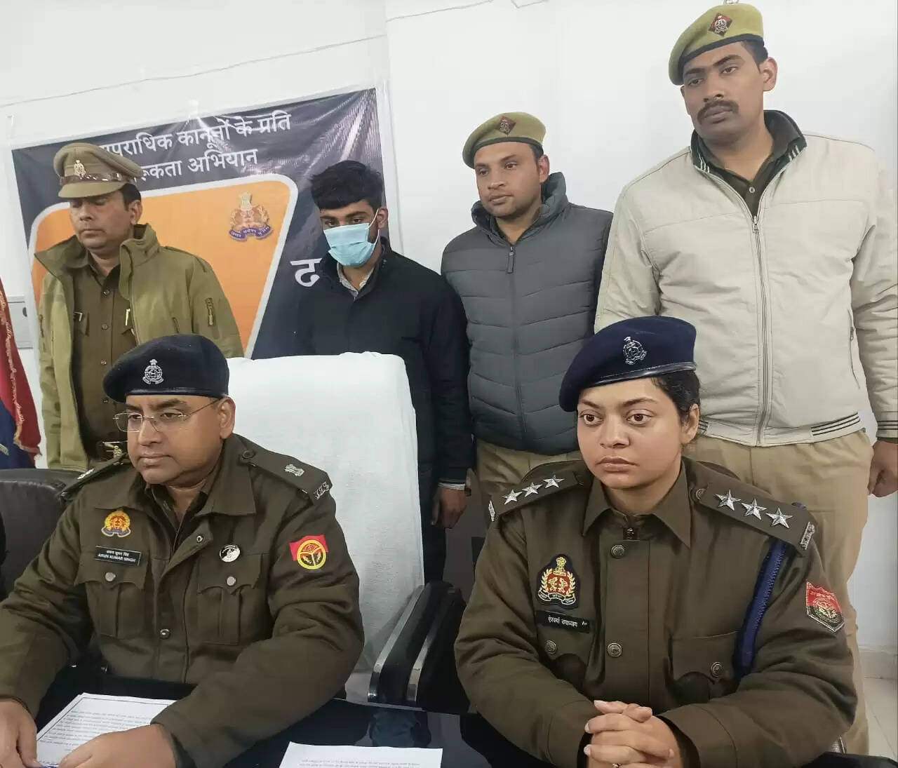 फर्रुखाबाद में वसूली एजेंट से 7 लाख की लूट का खुलासा, मास्टर माइंड गिरफ्तार