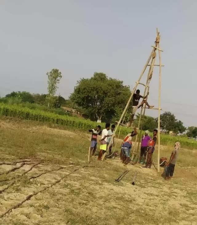 उत्तर प्रदेश के औरैया जिले में कच्चे तेल व खनिज भंडार की खाेज के लिए सर्वे शुरु