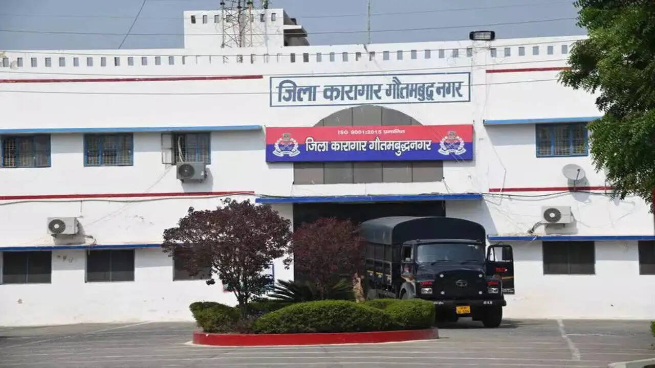 गौतमबुद्ध नगर जिला जेल में बंद नाइजीरियन कैदी की मौत, तीन साै करोड़ की एमडीए ड्रग्स के साथ हुआ था गिरफ्तार