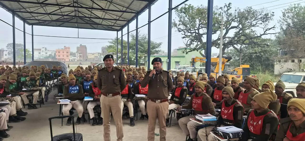 प्रशिक्षु सिपाहियों को मिला साइबर अपराध से निपटने का विशेष प्रशिक्षण