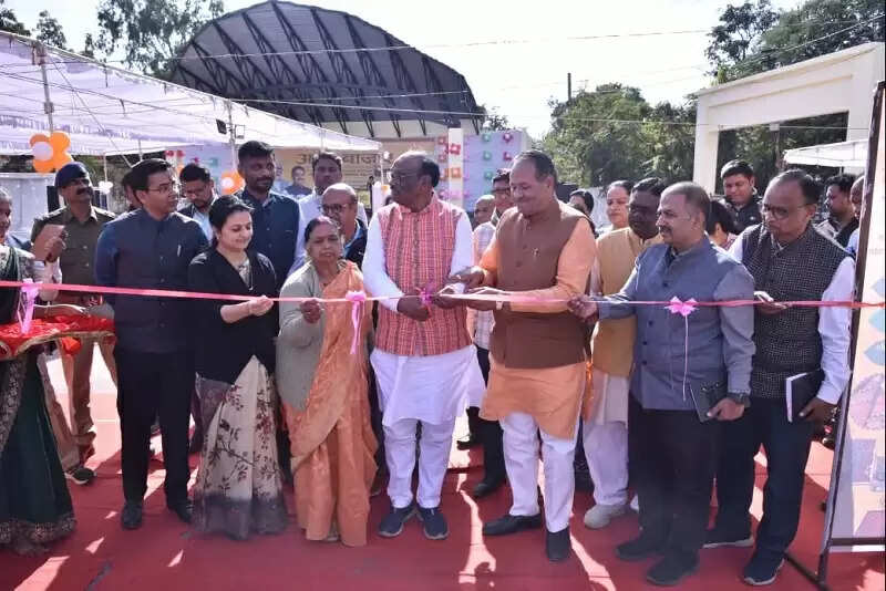 प्रधानमंत्री मोदी के नेतृत्व में भारत स्वर्णिम और आत्मनिर्भर राष्ट्र बनने की दिशा में गतिशील: दुर्गादास उईके