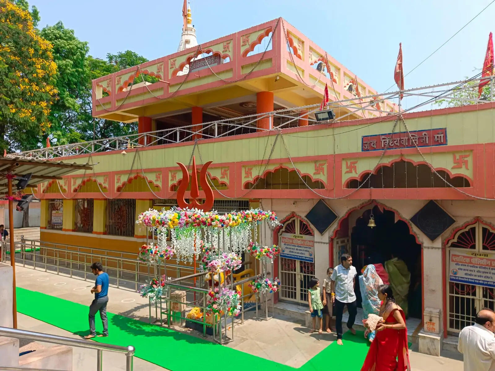 छत्तीसगढ़ के धमतरी में अमेरिका, कनाडा, आस्ट्रेलिया और दुबई के भक्तों के नाम से जल रही जोत