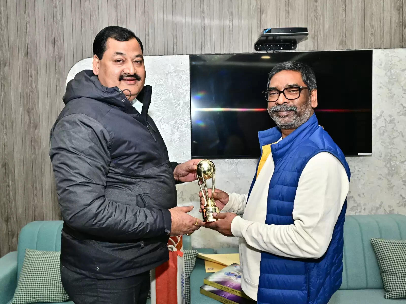 मुख्यमंत्री से हॉकी इंडिया के महासचिव ने की मुलाकात