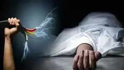 खेत पर करंट लगने से किसान की मौत