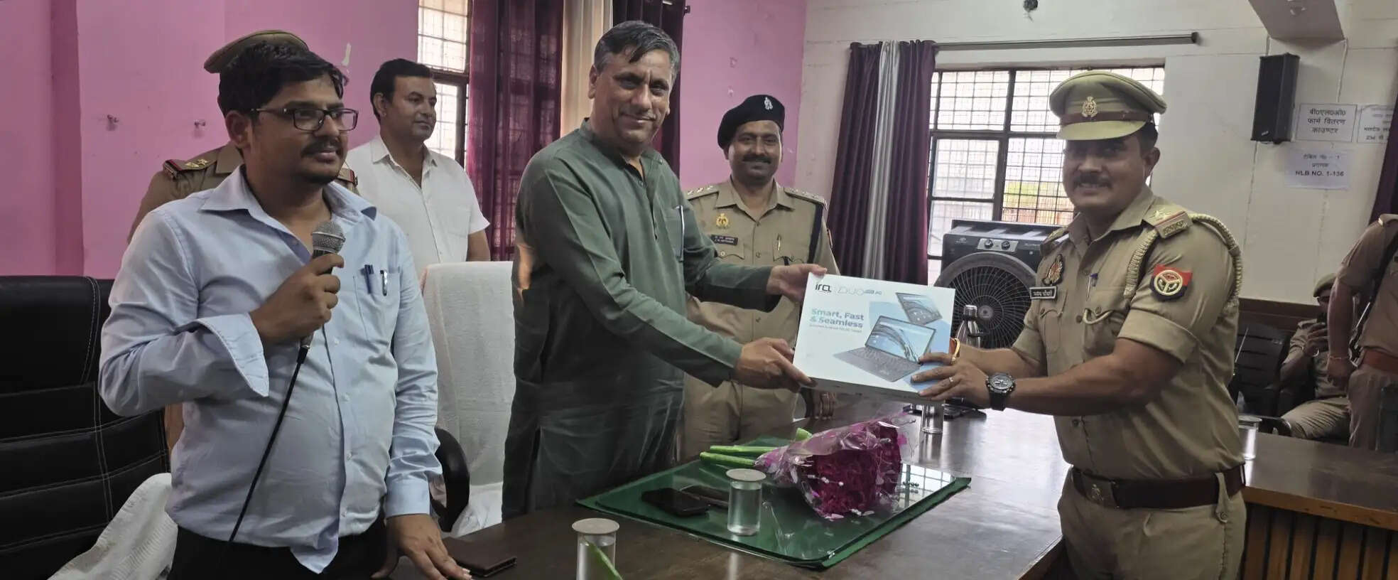 हाथरस : अब टेबलेट स्क्रीन पर होगी अपराधियों की कुंडली