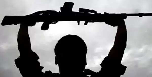 छत्तीसगढ़ में पांच लाख के इनामी नक्सली दारसु ने किया आत्मसमर्पण