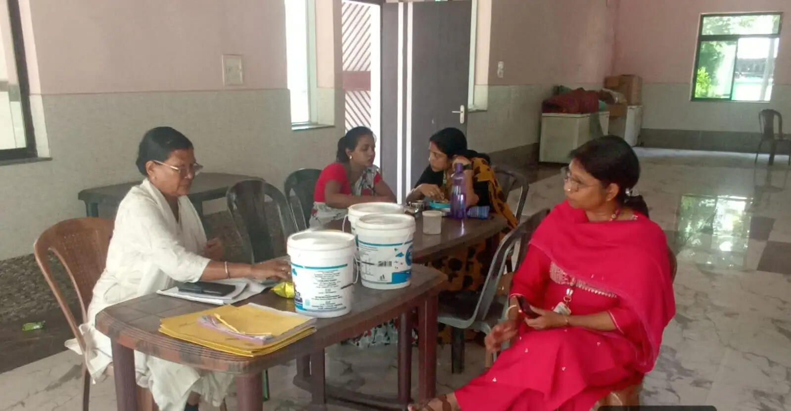 डीपीएस स्कूल बोकारो के कैंटीन में छापेमारी