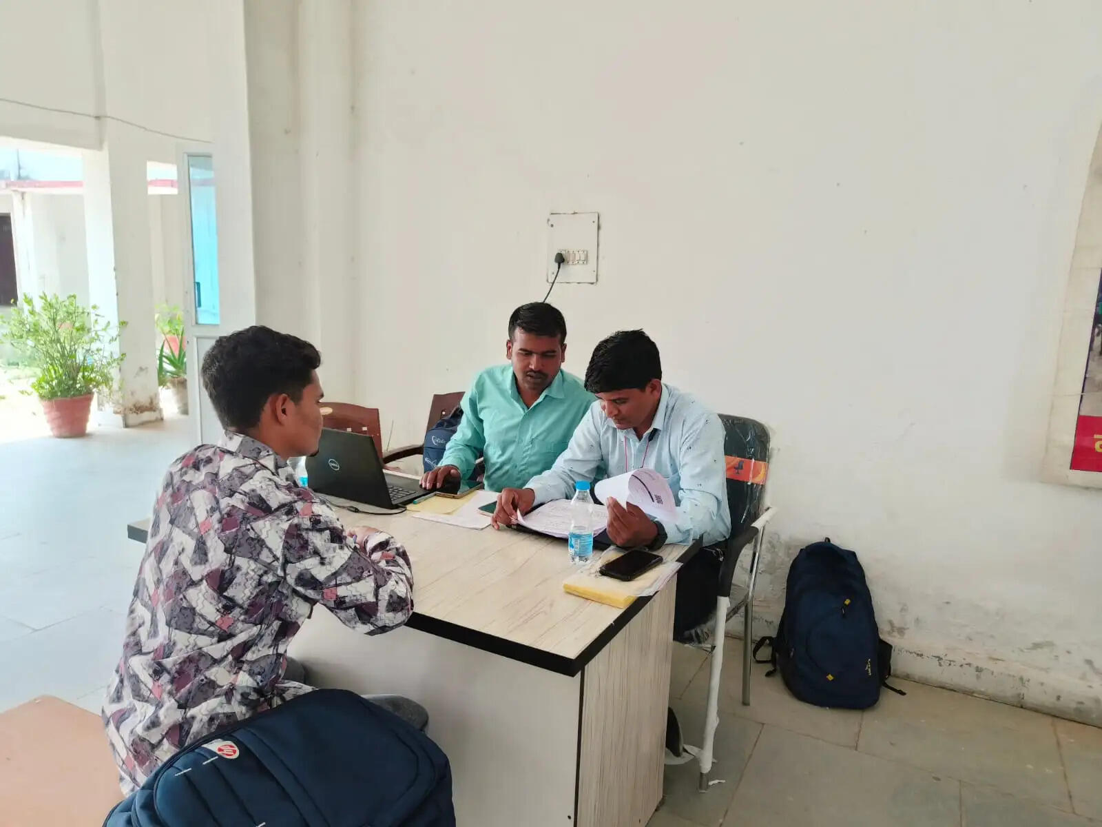 सूरजपुर : रोजगार मेले में 56 युवाओं का प्राथमिक चयन, 125 पदों के लिए हुए साक्षात्कार
