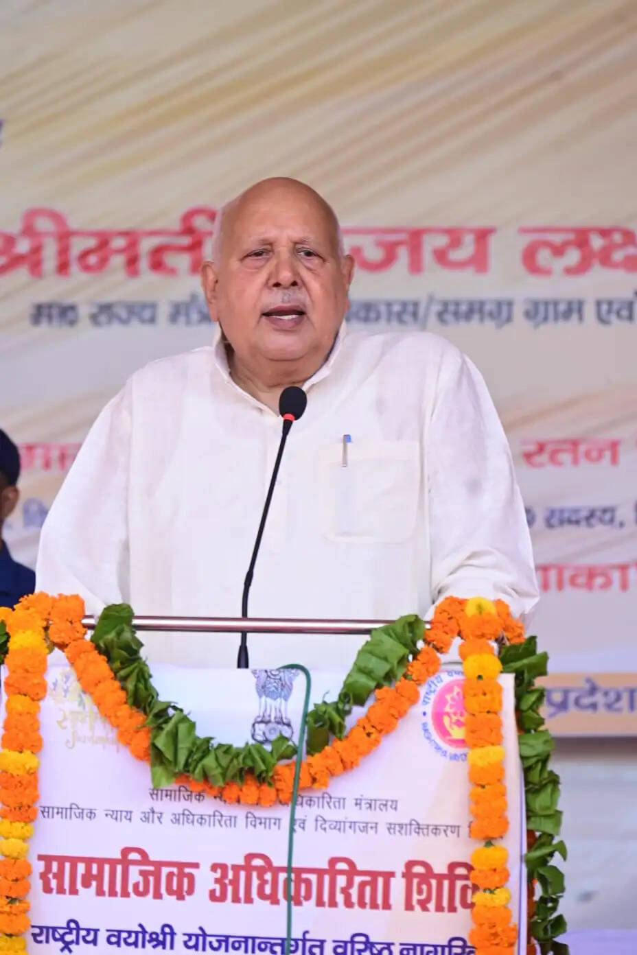 मोदी सरकार समाज के अंतिम व्यक्ति तक विकास पहुंचाने के लिए प्रतिबद्ध: बी.एल. वर्मा