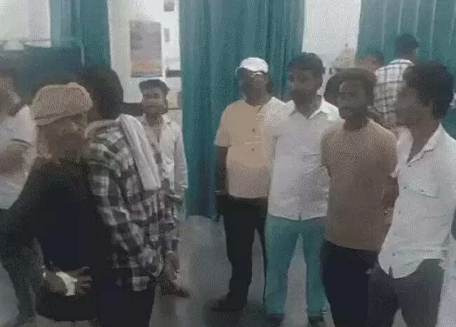 छतरपुरः टैंकर में पेंटिंग करते समय दम घुटने से दो युवकों की मौत