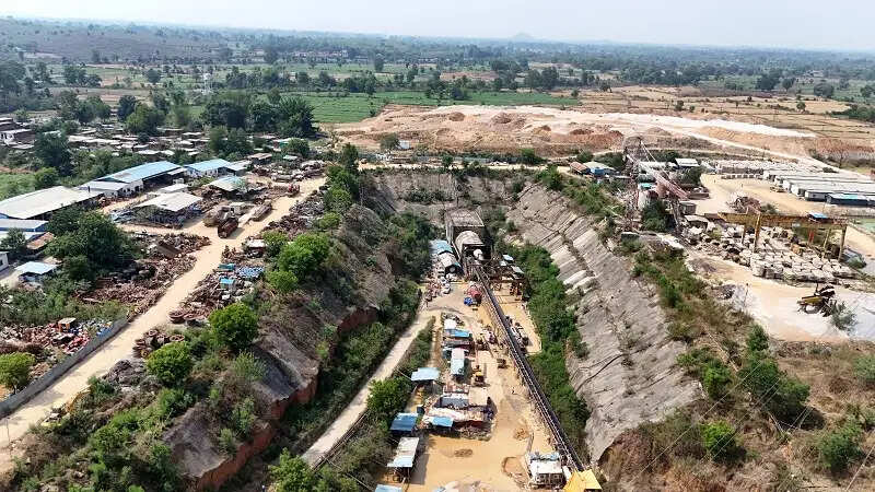 मप्र के मुख्यमंत्री शुक्रवार को देश की सबसे लंबी जल-सुरंग स्लीमनाबाद टनल का करेंगे निरीक्षण