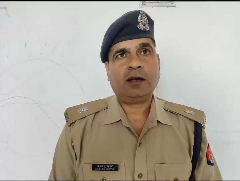 फर्जी पुलिसवालों ने तीन जायरीनों को बंधक बनाकर लूटा