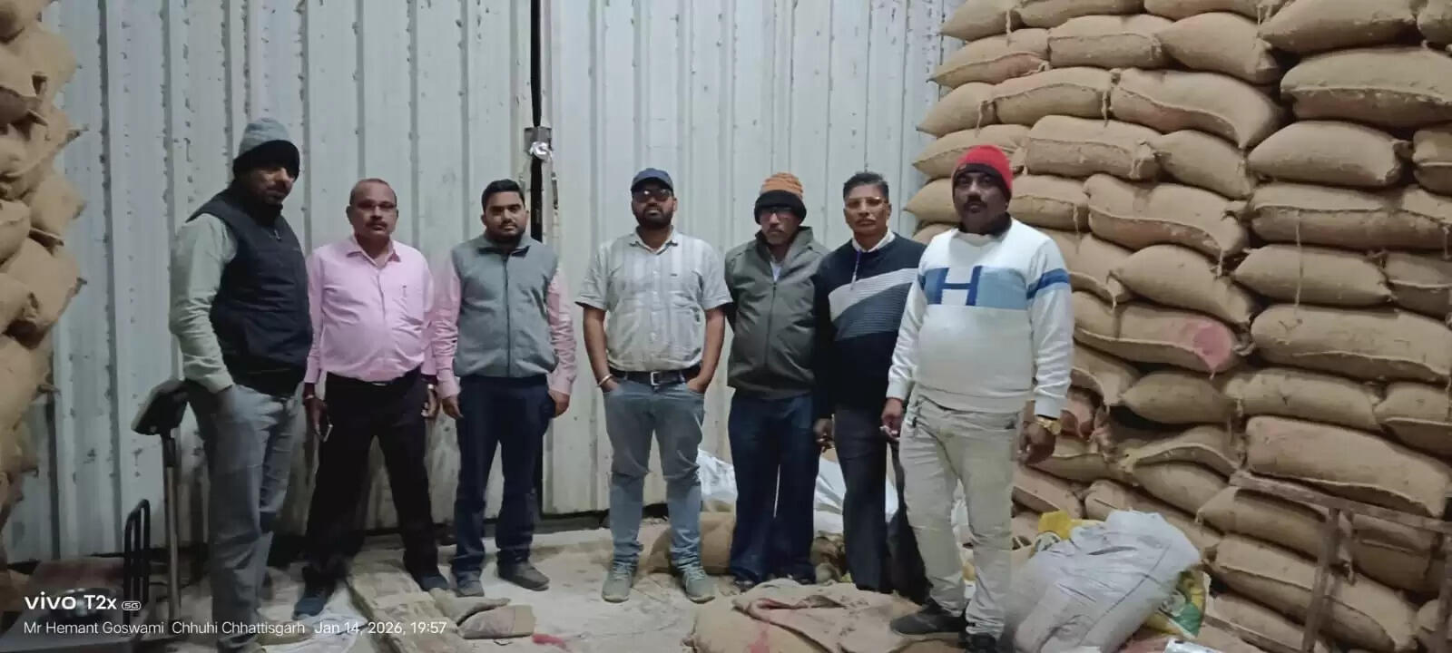 धमतरी:अवैध धान परिवहन व भंडारण पर सख्त कार्रवाई एस.के. फूड्स राइस मिल सील