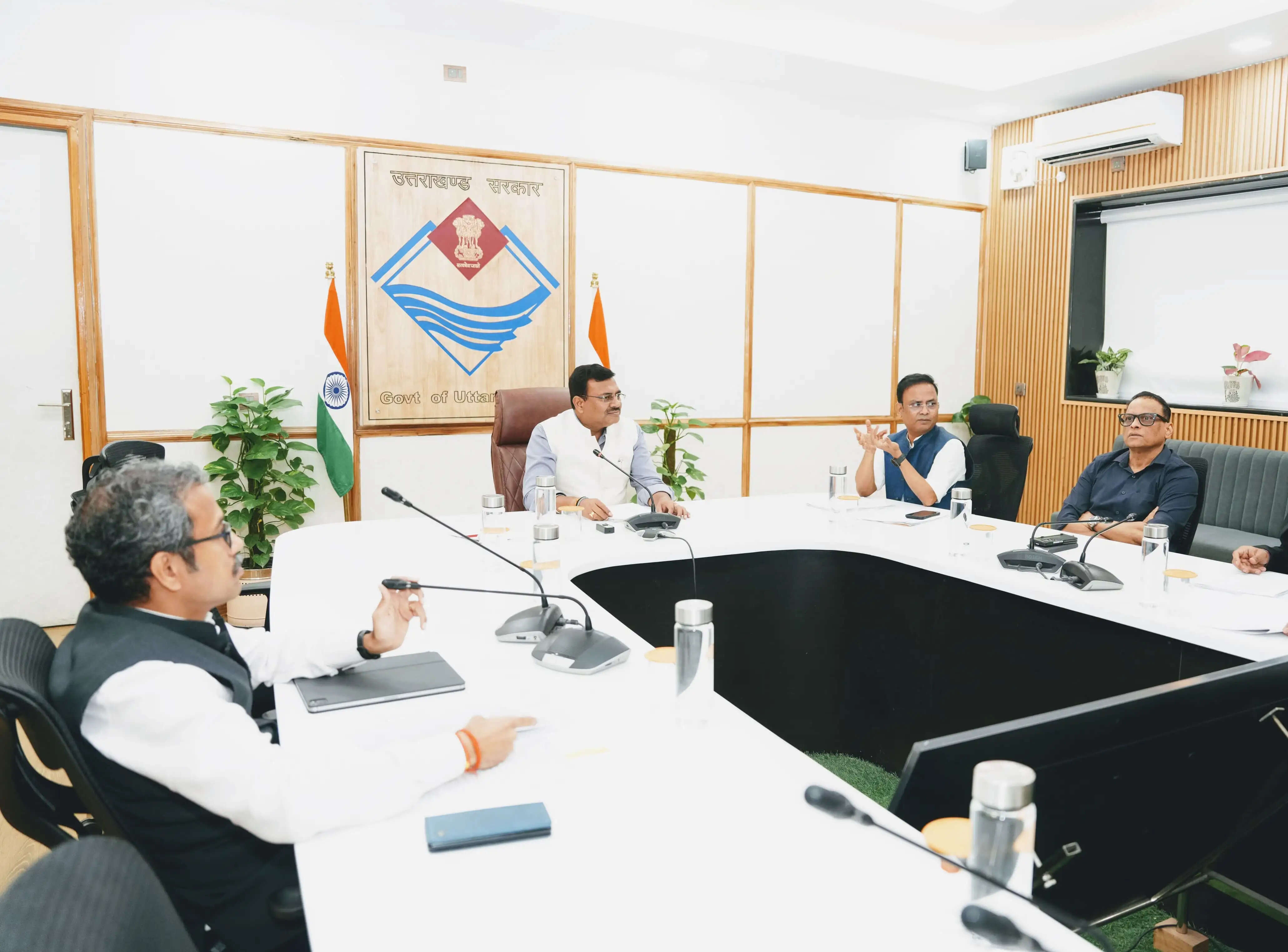 व्यय वित्त समिति की बैठक में लिए गए अहम फैसले