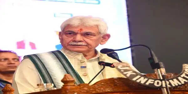 जम्मू-कश्मीर में क्वाटरनरी केयर कॉरिडोर, एआई आधारित डायग्नोस्टिक्स और बायोमेडिकल रिसर्च मिशन शुरू करने के बारे में सोचना चाहिए&nbsp;: मनोज सिन्हा