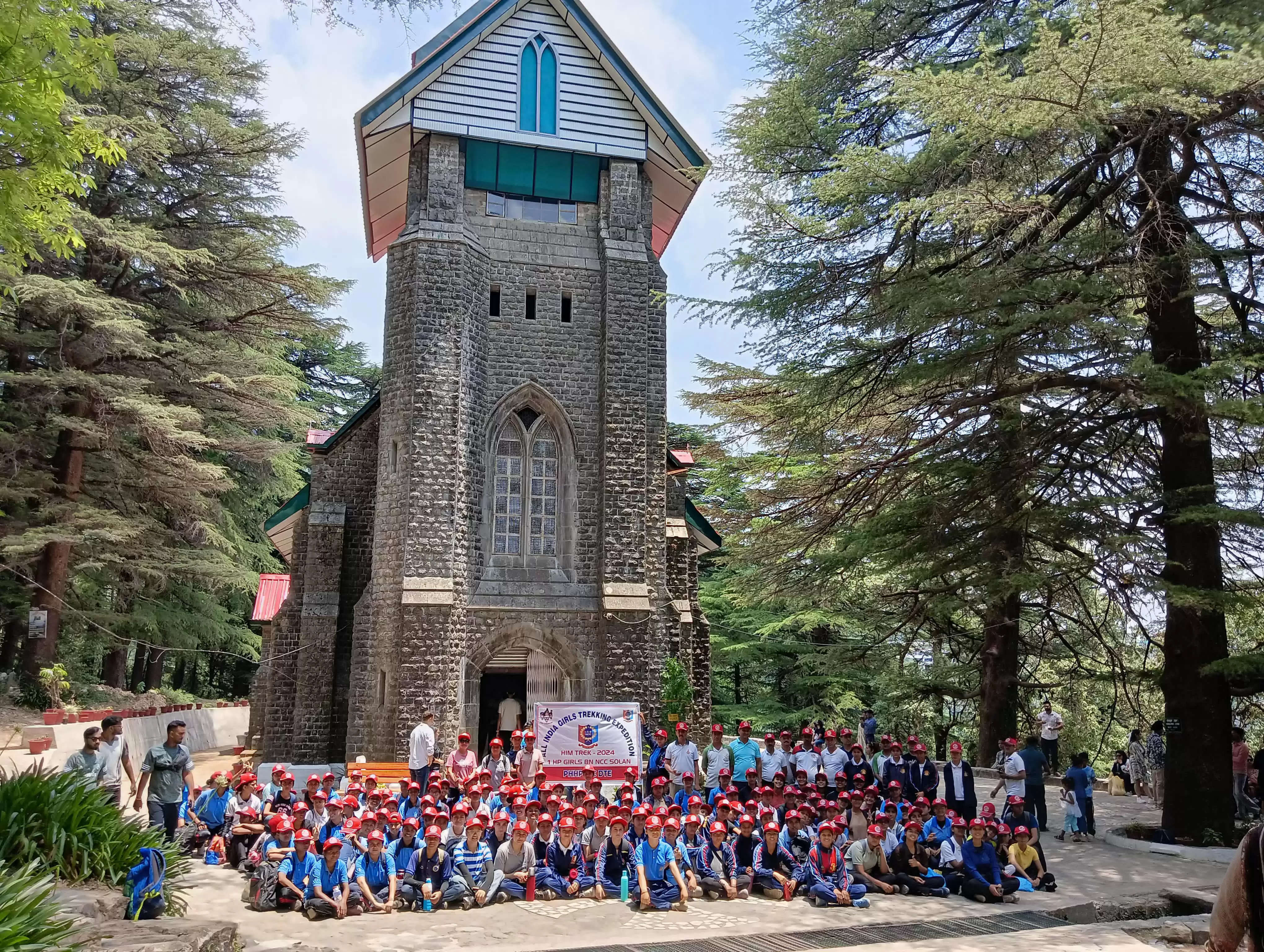 ऑल इंडिया गर्ल्स ट्रैकिंग एक्सपीडिशन : पांचवें दिन कैडेट्स ने दलाई लामा मन्दिर सहित अन्य स्थलों का किया दौरा