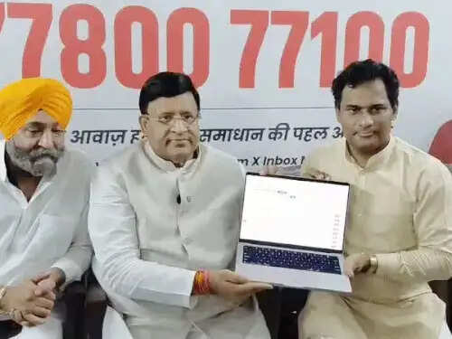 फरीदाबाद : कैबिनेट मंत्री विपुल गोयल ने जारी किया हेल्पलाइन नंबर