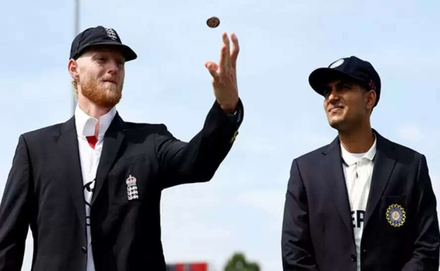 एंडरसन-तेंदुलकर ट्रॉफी सीरीज : इंग्लैंड ने टॉस जीतकर लिया गेंदबाजी का फैसला