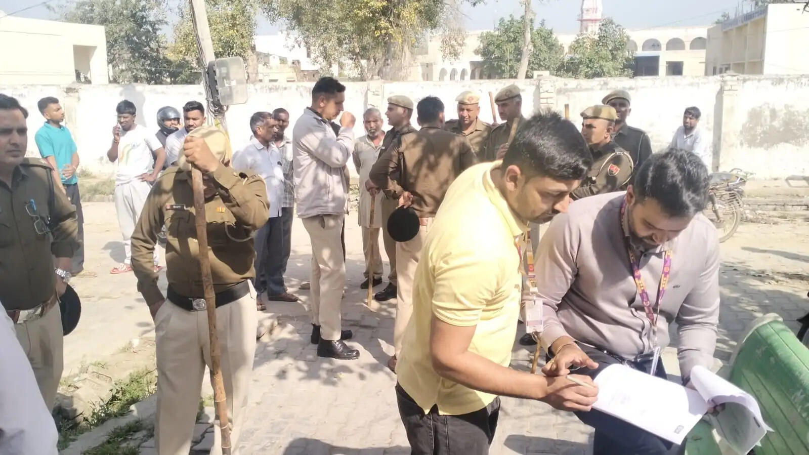 जींद : लोन नहीं भरने पर मकान किया सील