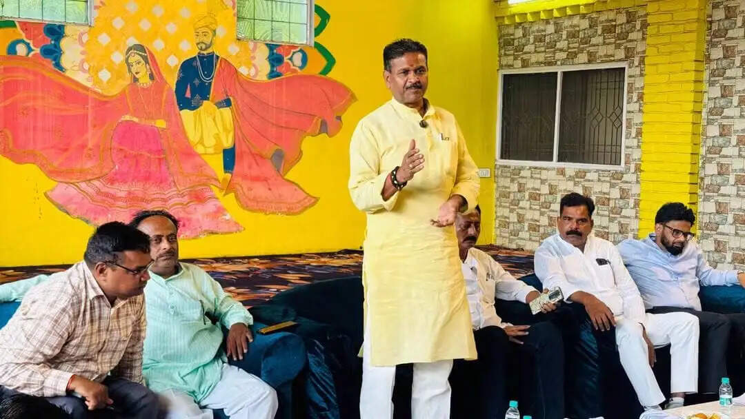 जलभराव की समस्या का स्थायी समाधान करें अधिकारी, लापरवाही बर्दाश्त नहीं : गणेश केसरवानी