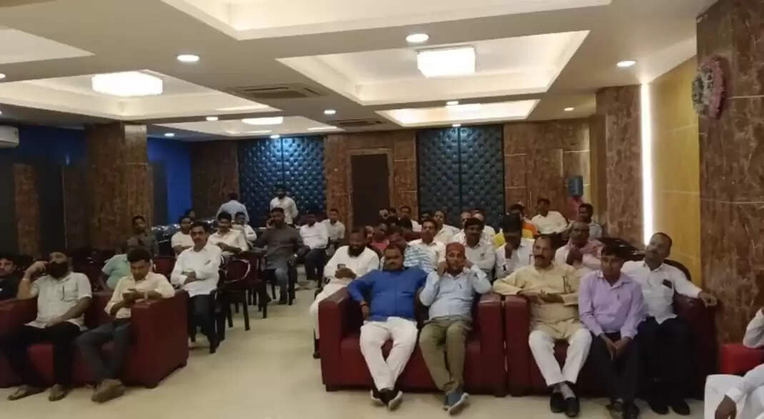 लाेकसभा और विधानसभा में व्यापारियाें के लिए आरक्षित हाें सीटें : बनवारी लाल