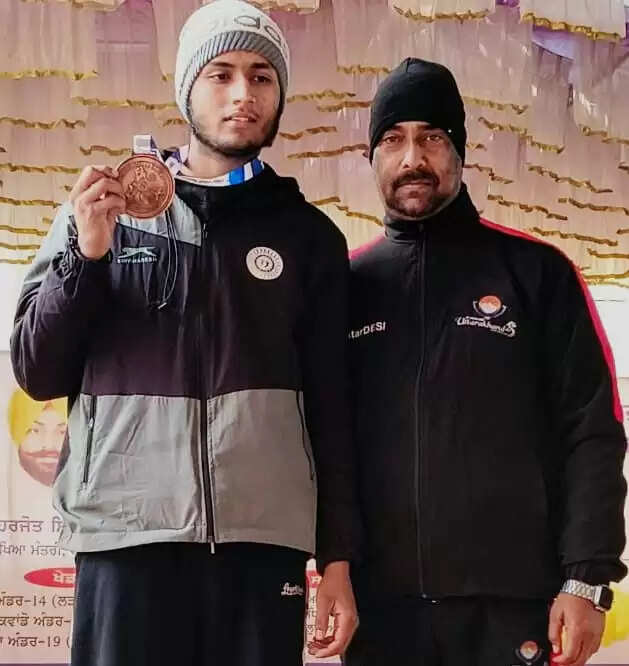 राष्ट्रीय स्कूली गतका प्रतियोगिता में वेदांत भारद्वाज ने जीता कांस्य पदक