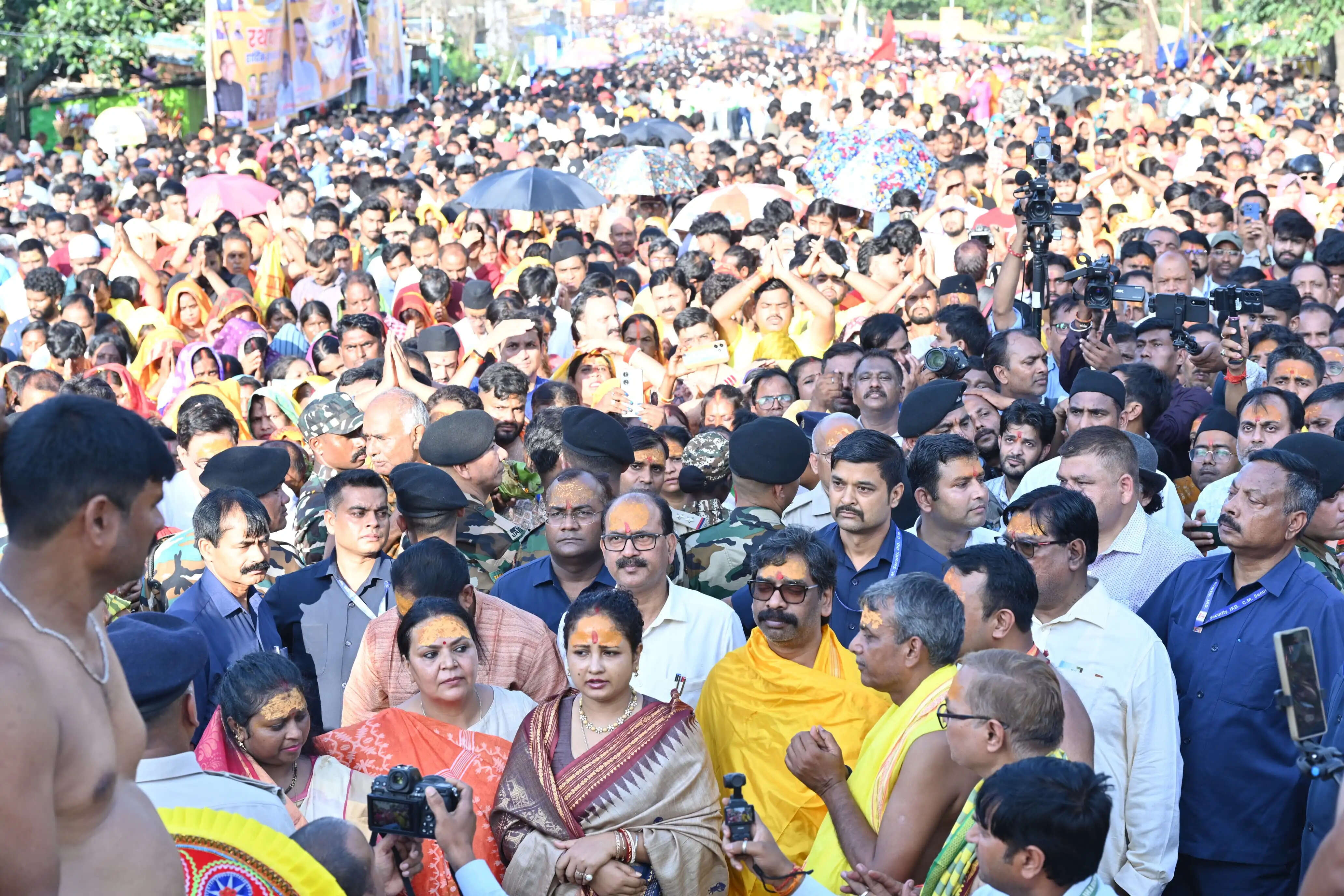 रांची में रथ पर सवार होकर मौसीबाड़ी रवाना हुए भगवान जगन्नाथ, श्रद्धा के सागर में डूबे श्रद्धालु