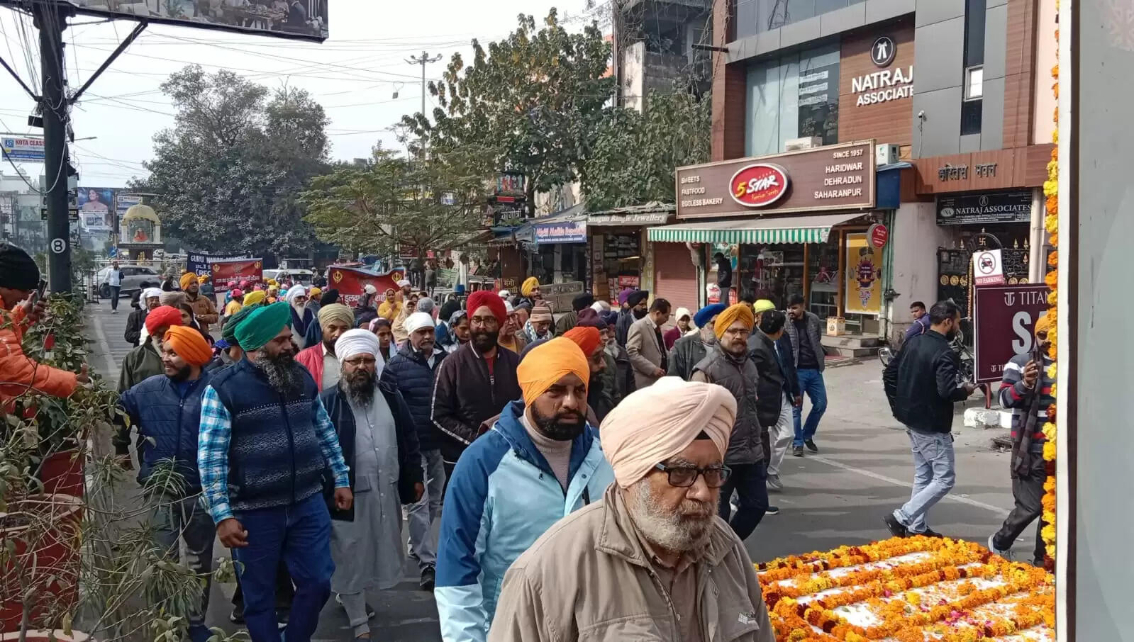 साहिबजादों के शहादत दिवस पर निकाला नगर कीर्तन