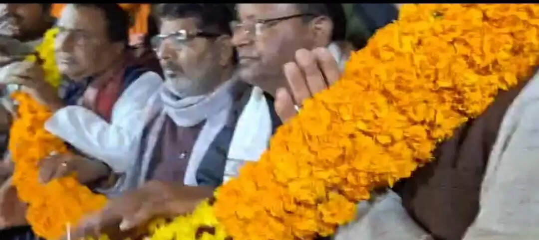 कार्यकर्ताओं के दम पर 2027 में प्रचंड बहुमत से फिर बनेगी भाजपा सरकार : पंकज चाैधरी