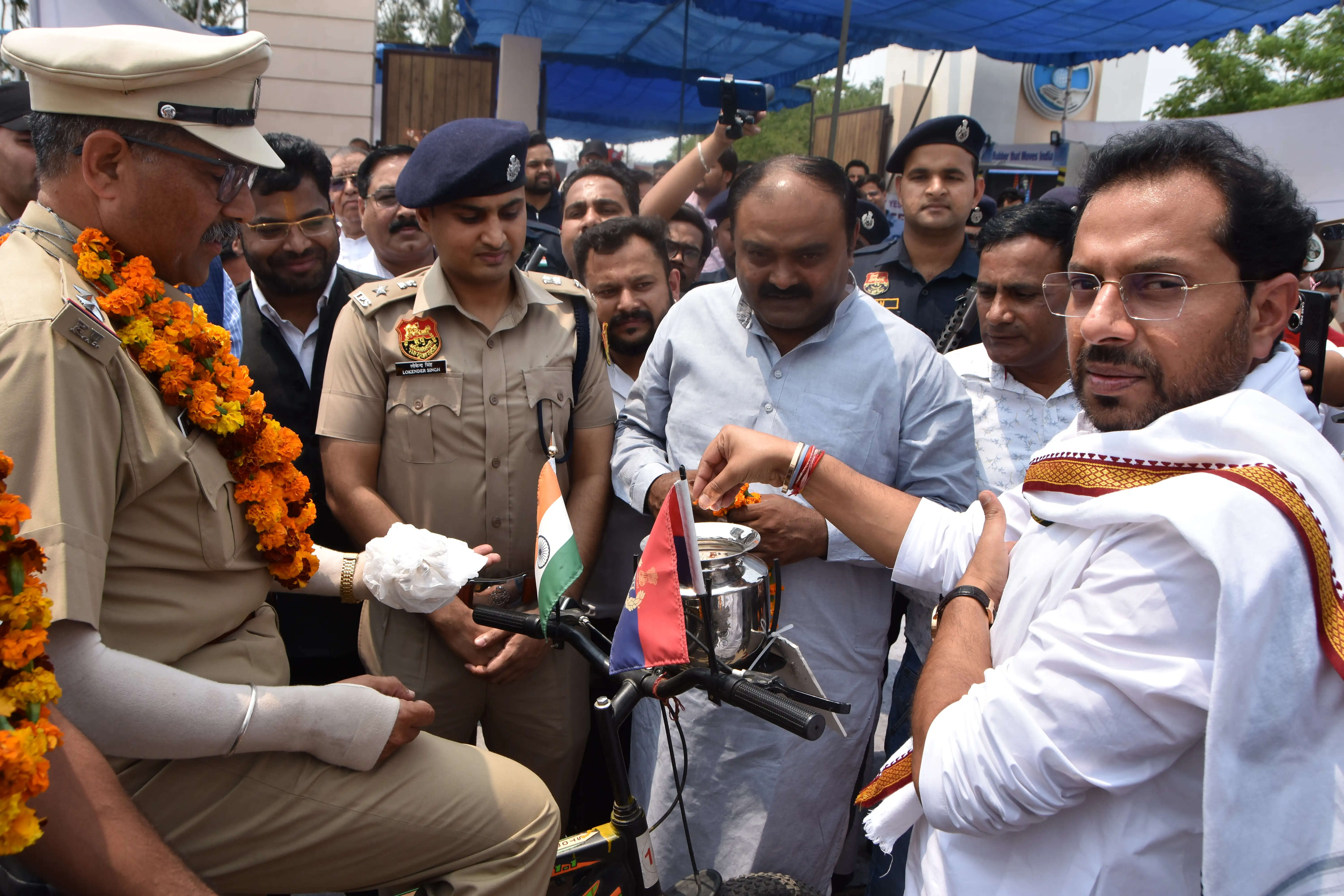 पानीपत में प्रवेश करने पर साइक्लोथॉन यात्रा का भव्य स्वागत