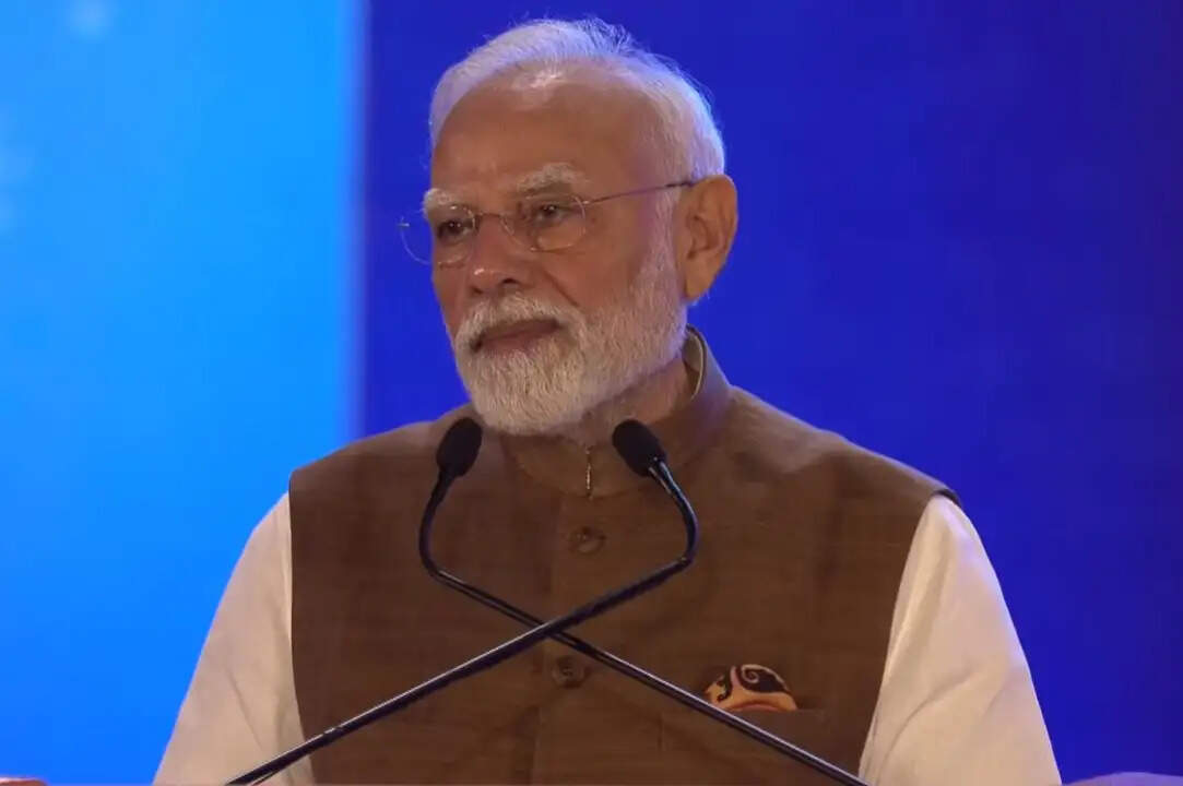 भारत अब नई तकनीक बनाने और दुनिया की समस्याओं का समाधान देने के लक्ष्य से आगे बढ़ रहा है: मोदी