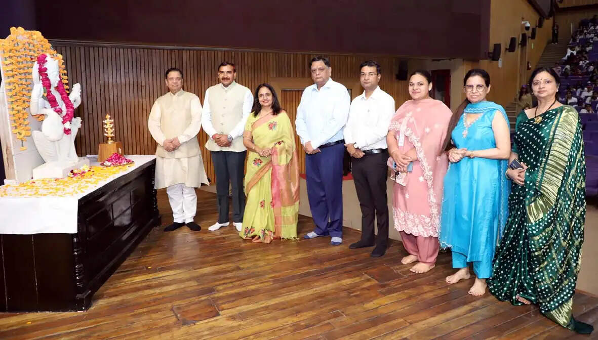 हिसार : गुरु जम्भेश्वर विश्वविद्यालय में ‘मिशन होश-नशा मुक्ति एवं रोकथाम अभियान’ का आयोजन