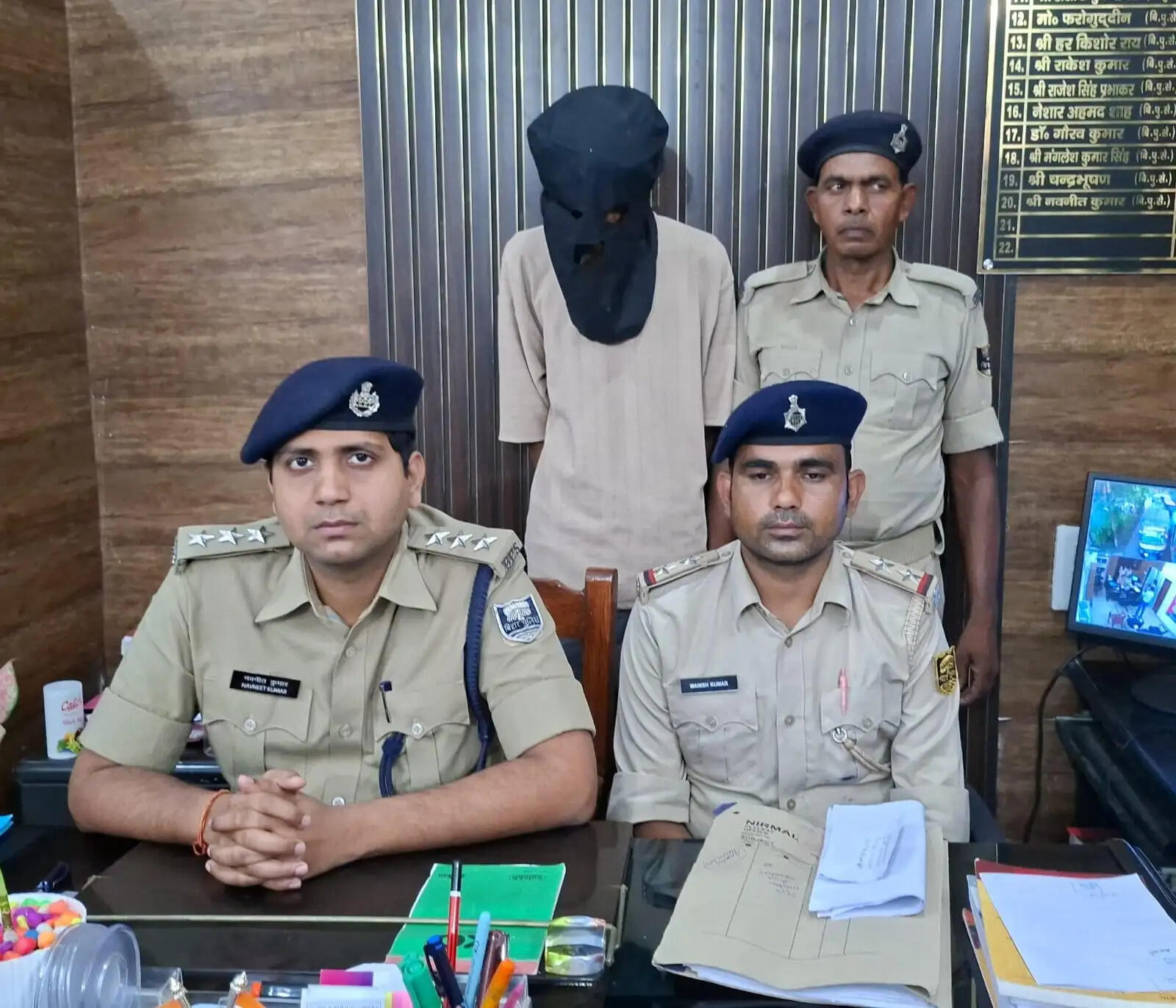 ब्राउन शुगर के साथ युवक गिरफ्तार, बाइक और मोबाइल भी जब्त