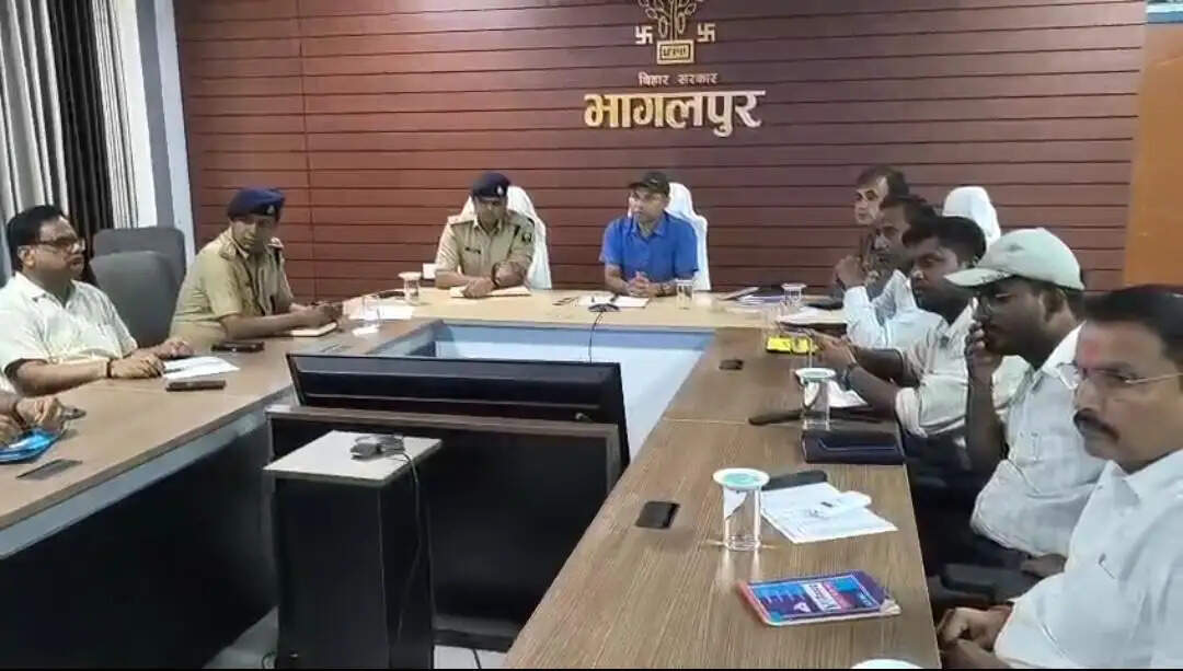 श्रावणी मेले की तैयारी को लेकर बैठक, कांवरियों को मिलेगी बेहतर सुविधा