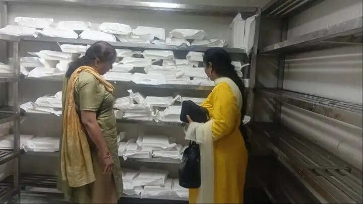 सीहोरः खाद्य सुरक्षा विभाग की टीम ने 204 किलो एनालॉग पनीर किया जब्त