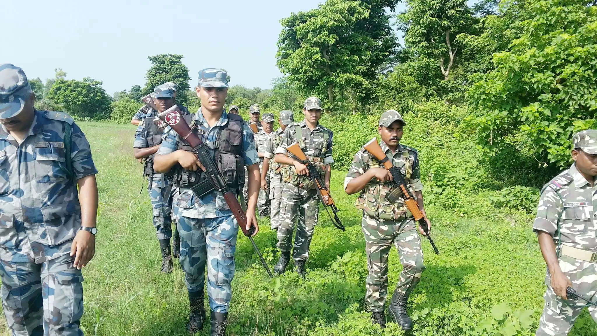 बांग्लादेश से सटे नेपाल-भारत सीमा पर संयुक्त सुरक्षा गस्ती