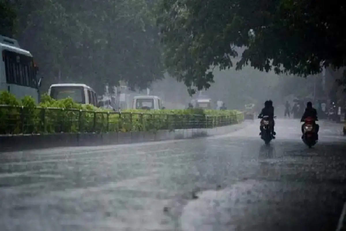 राजस्थान में बर्फीली हवा से बढ़ा गळन का असर, कई जिलों में हल्की बारिश का ऑरेंज अलर्ट