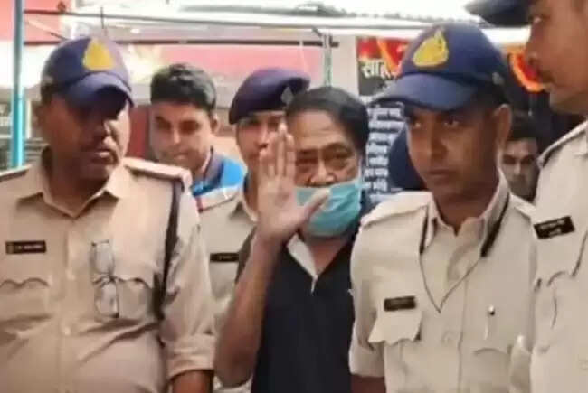 मप्र के छिंदवाड़ा में जहरीले कफ सिरप कंपनी के मालिक रंगनाथन को भेजा गया जेल