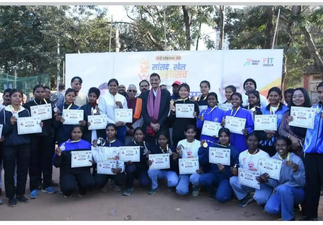 खेल के मैदान में कोई जीतता है, कोई सीखता है, हार किसी की नहीं होती: प्रधानमंत्री