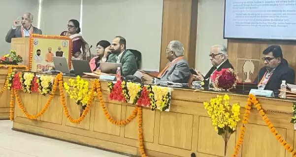 आयुष के सभी चिकित्सकों का रजिस्टर तैयार हो: प्रो. बेजन मिश्रा