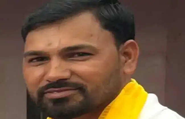 नारनौलः अंतर्राष्ट्रीय योग दिवस की तैयारियां तेज, डॉ भंवर सिंह बने राज्य संयोजक